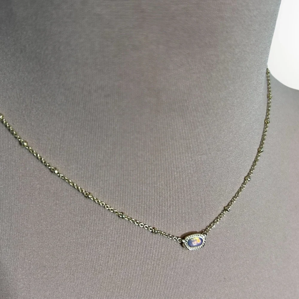 **NIB** Kendra Scott Mini Elisa Necklace - Gold/Pink Opalite - Picture 3 of 9